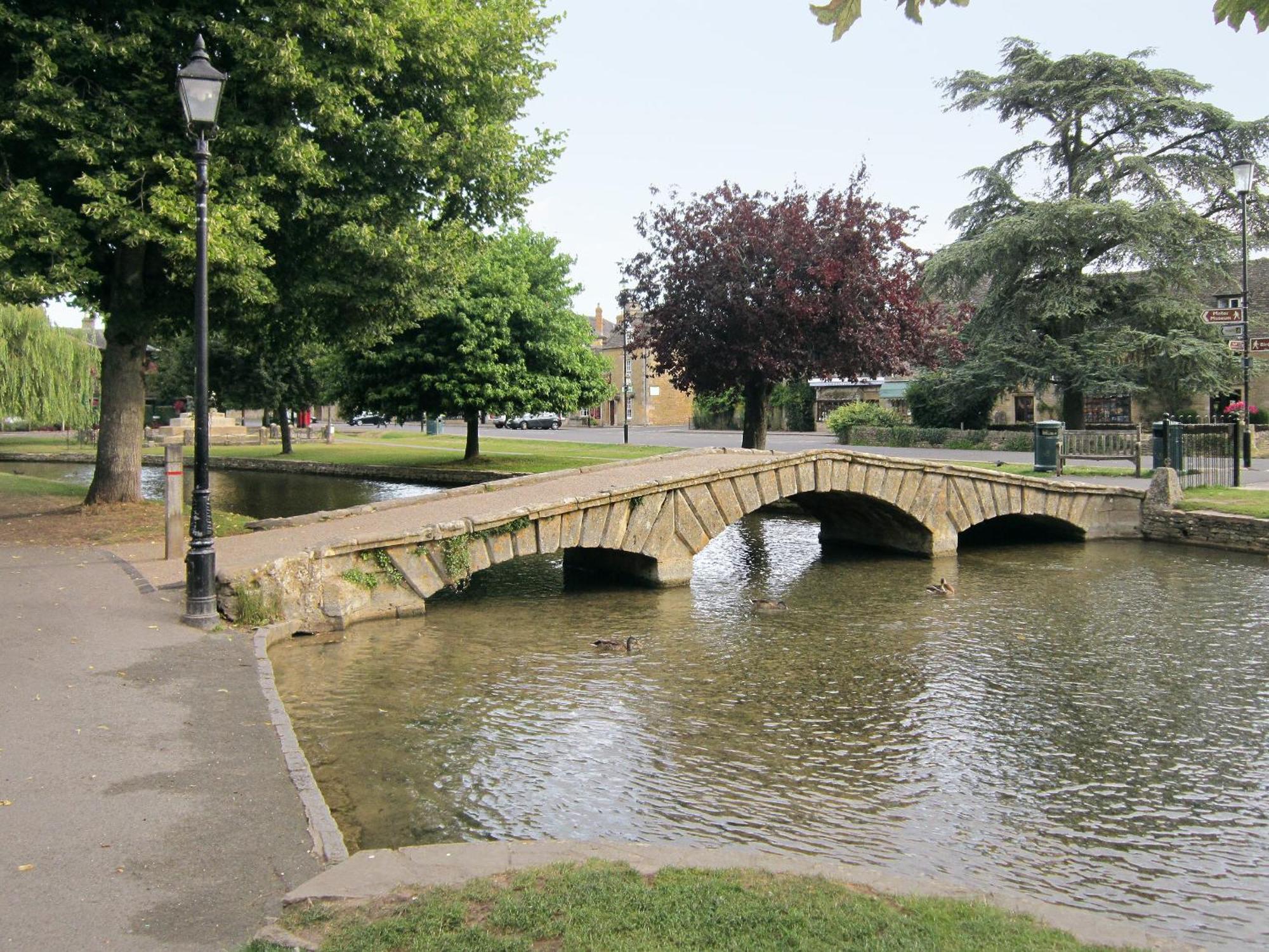 Terracotta Villa Bourton-on-the-Water Bagian luar foto